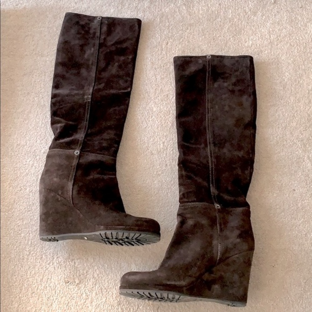 COPY - Women’s Prada suede boots size 7